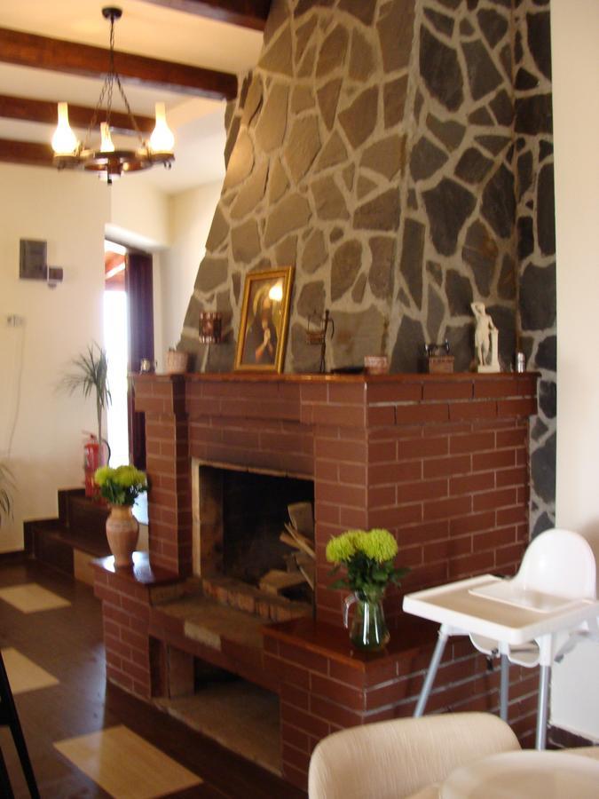 Pensiunea Taverna Bucium ยาช ภายนอก รูปภาพ